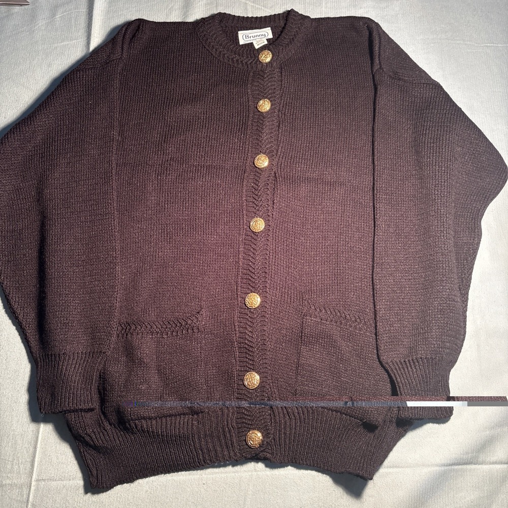 Brunny Vintage Cardigan Sweater Brown Gold Crest Buttons Made in USA Mens Medium